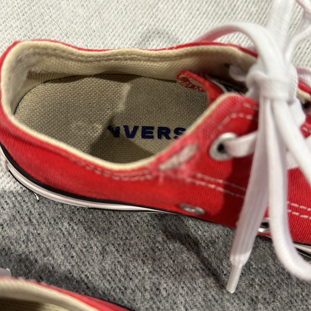 CONVERSE KIDS ALL STAR LOW TOPS SIZE 12 1/2 - Picture 6 of 14